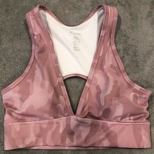 Pink camo sports bra buffbunny